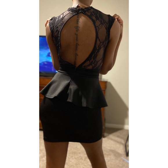 Dress - Picture 2 of 2